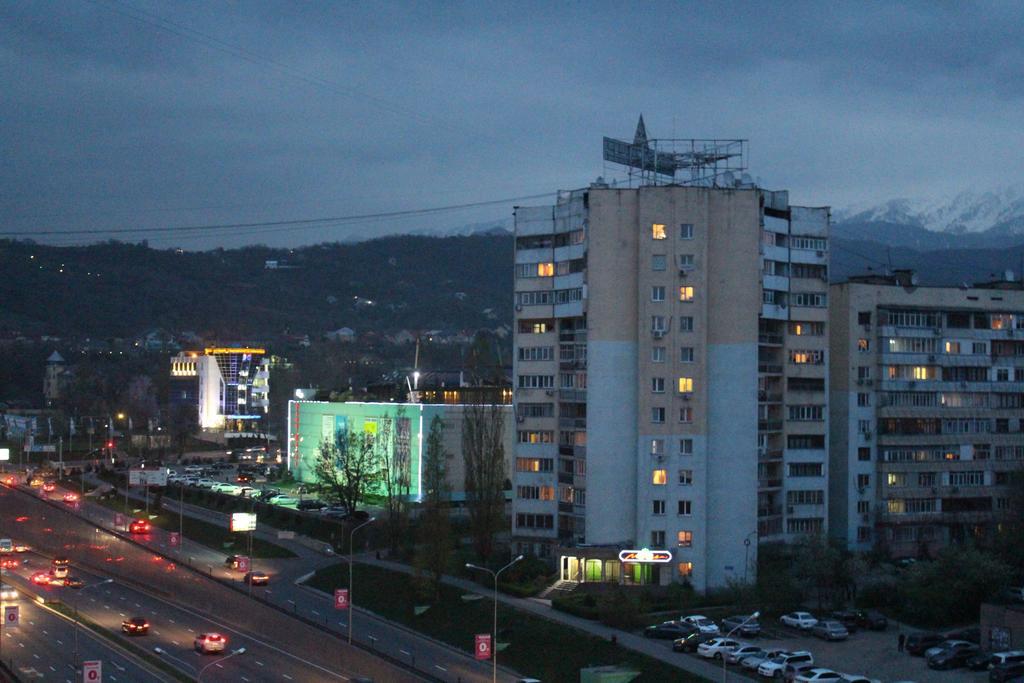 Nadezhda Apartments In Samal Almaty Pokoj fotografie